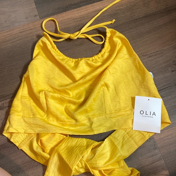 Yellow OLIA Clothing Open Back Halter Top - Picture 1 of 3